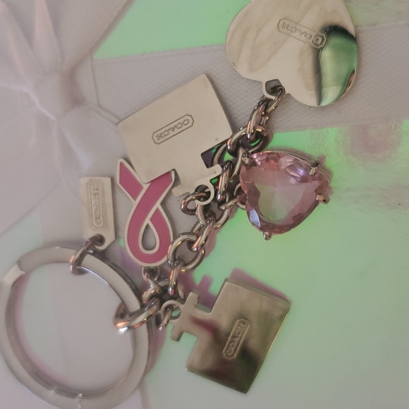 COACH keychain, keyring - Picture 4 of 4